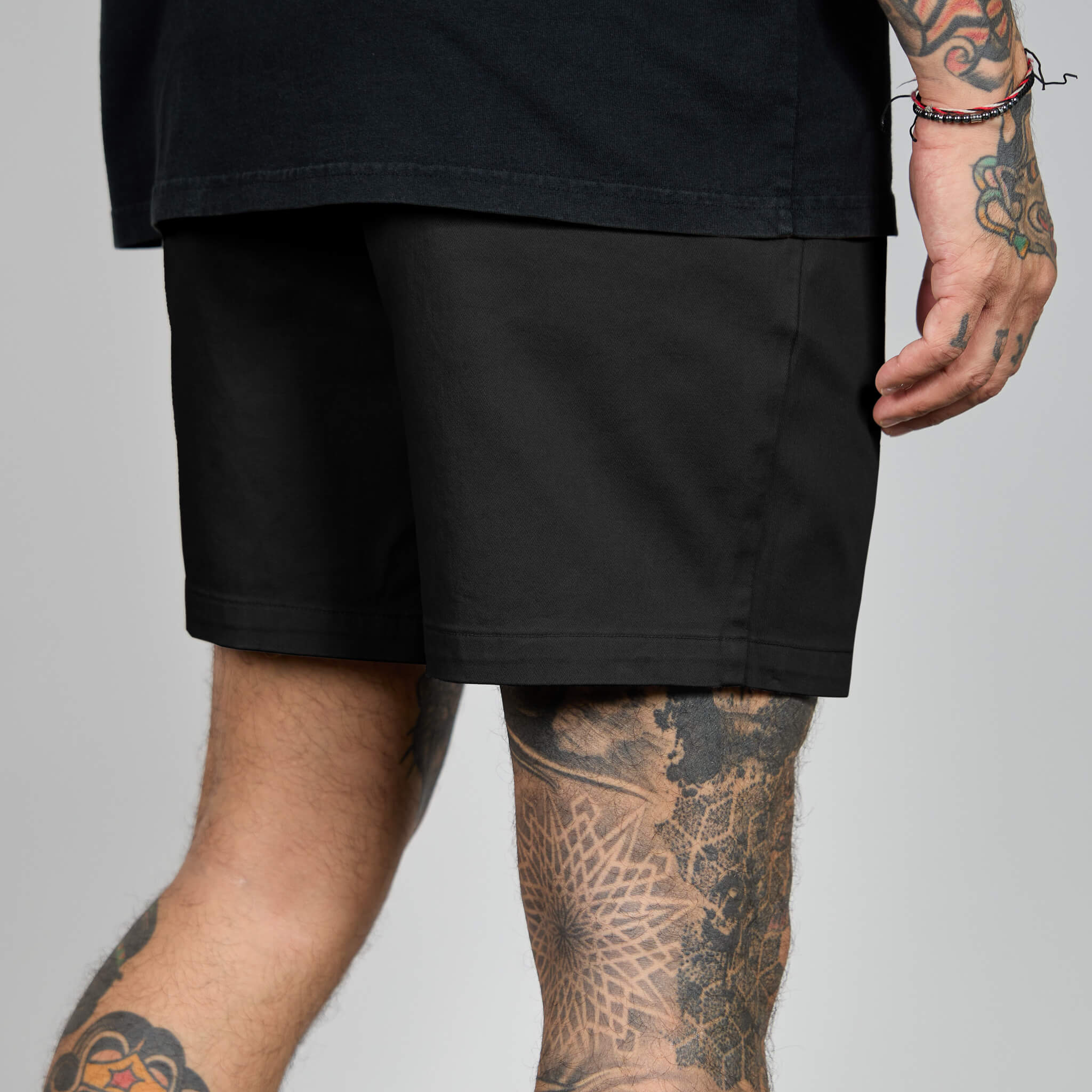 Chino Shorts - Black 6 Chino Shorts - Black